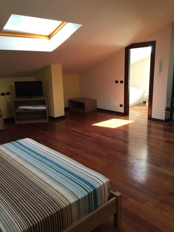 Almaresort B&B Rzym Pokój zdjęcie